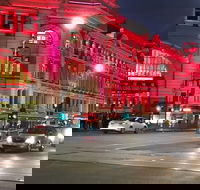 Melbourne by night especially created if you are time restricted .