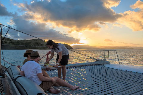 Sunset Sail In The Whitsundays - New South Wales Tourism  2