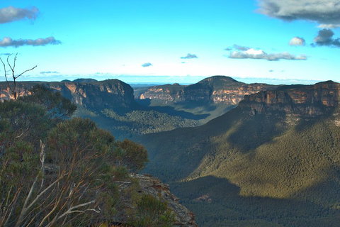 Unforgettable Blue Mountains Day Tour - New South Wales Tourism  0