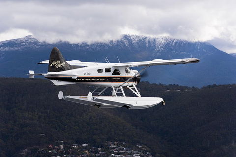 30-Minute Hobart Scenic Flight - New South Wales Tourism  4