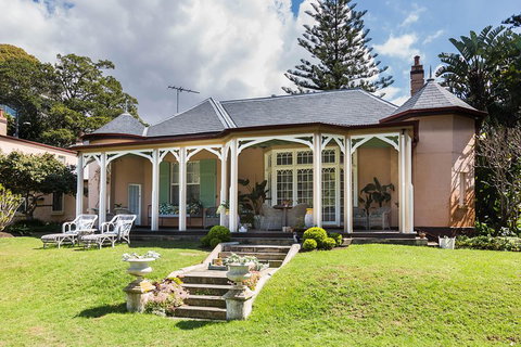 Eastern Suburbs Of Sydney, Woolloomooloo And Barangaroo - New South Wales Tourism  1