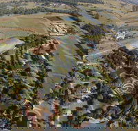 Hunter Valley Broken Back Range Helicopter Flight from Cessnock - New South Wales Tourism 