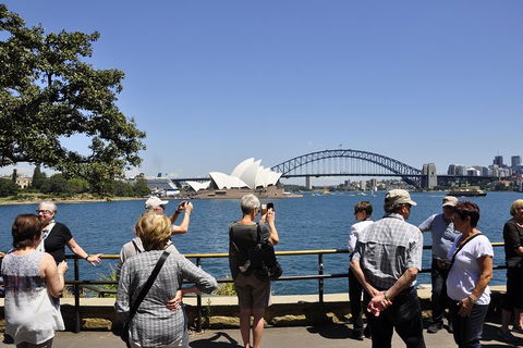 Sydney Sightseeing Bus Tours - New South Wales Tourism  0