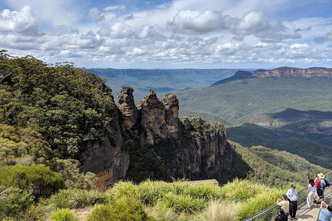 Blue Mountains Private Tour - Wild Kangaroos, Waterfalls And The Three Sisters - New South Wales Tourism  0
