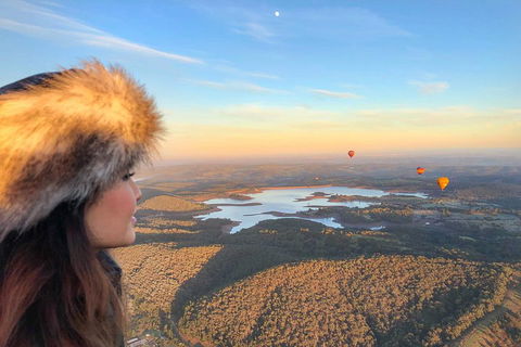 Yarra Valley Balloon Flight And Winery Tour - New South Wales Tourism  5