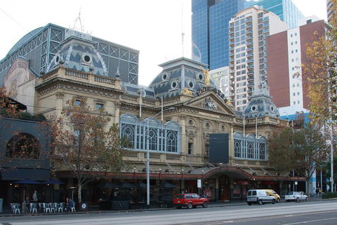 Melbourne City Tour And Phillip Island In One Day - New South Wales Tourism  2