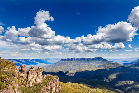 Small-Group Blue Mountains Tour With Bush Walks And Featherdale Wildlife Park - New South Wales Tourism  1