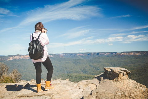 Small-Group Blue Mountains Tour With Bush Walks And Featherdale Wildlife Park - New South Wales Tourism  3
