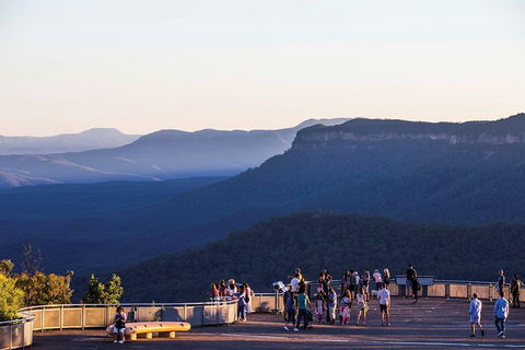 Private Tour: Jenolan Caves & Blue Mountains In A Day - New South Wales Tourism  1