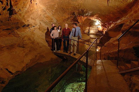 Private Tour: Jenolan Caves & Blue Mountains In A Day - New South Wales Tourism  3