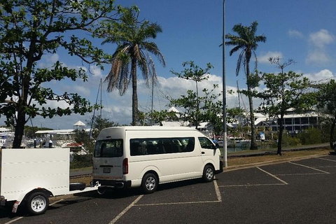 Airport Transfer To Or From Cairns Hotels For Up To 13 People - New South Wales Tourism  1