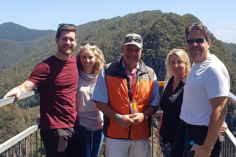 Leven Canyon Day Trip Including Wings Wildlife Park Or Gunns Plains Caves - New South Wales Tourism  1