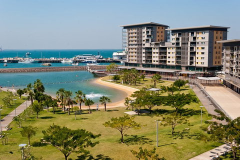 Darwin Shore Excursion: Hop-on Hop-off Bus Tour - New South Wales Tourism  5